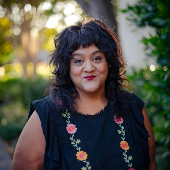 Meet your Posher, Desiree - Picture 1 of 1